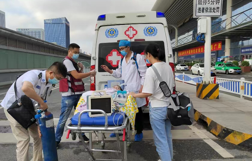 同德县救护车出租公司